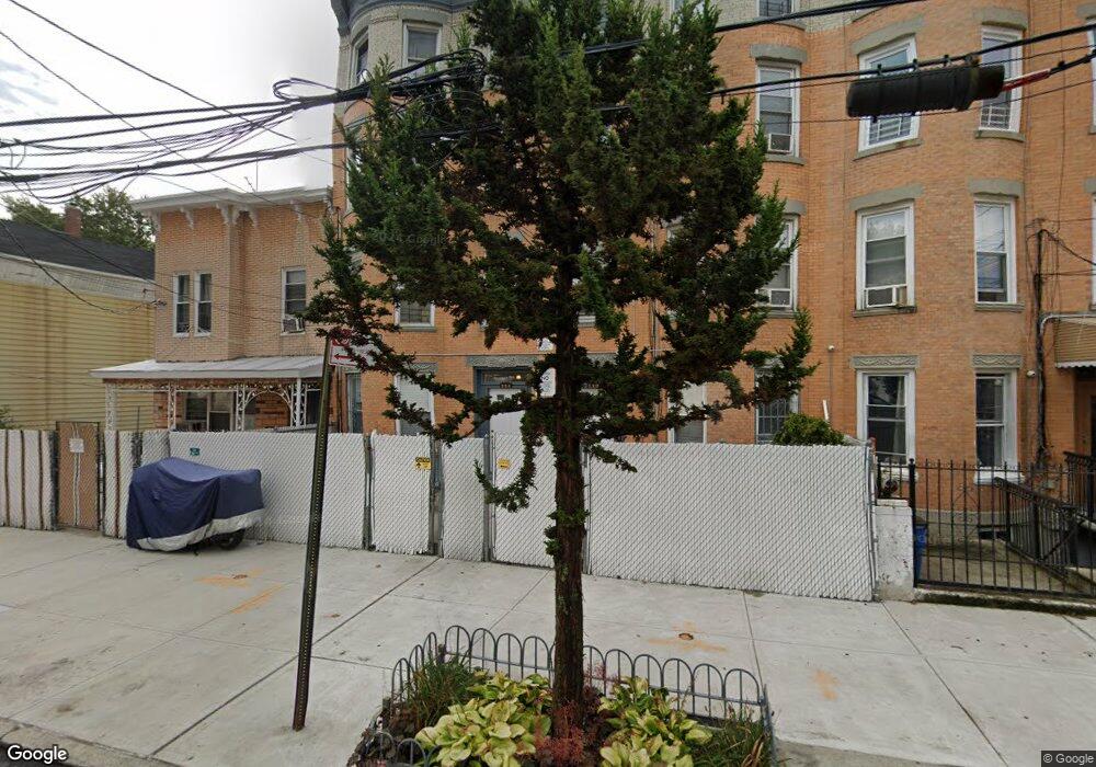 224 Sunnyside Ave unit 4, Brooklyn, NY 11207 - photo 1