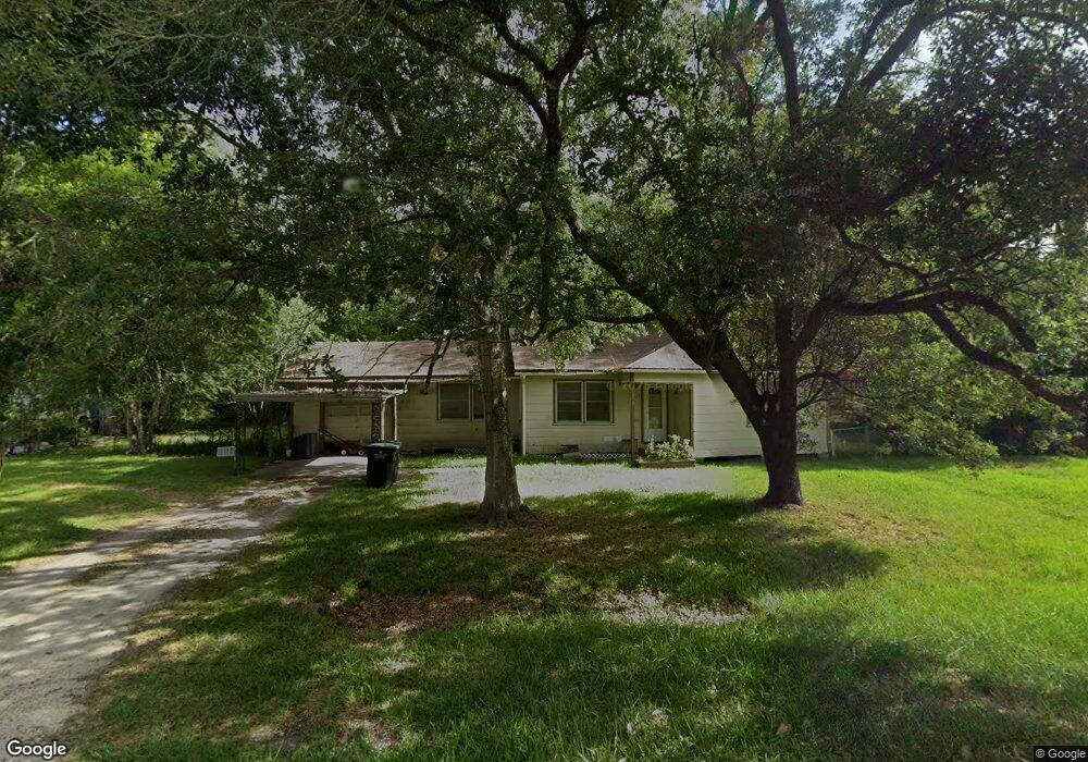 1210 Betsy Ross St, Alvin, TX 77511 - photo 1