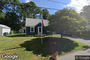 51 Guilford Dr, Warwick, RI 02886