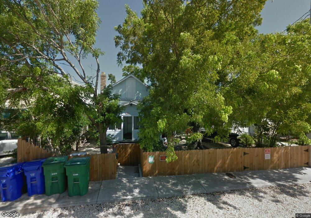 1903 Fogarty Ave, Key West, FL 33040 - photo 1