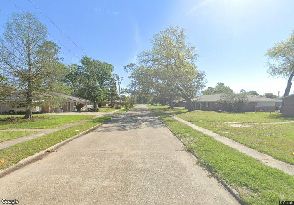 613 15,17,19 Cusic St, Lake Charles, LA 70605 - photo 1