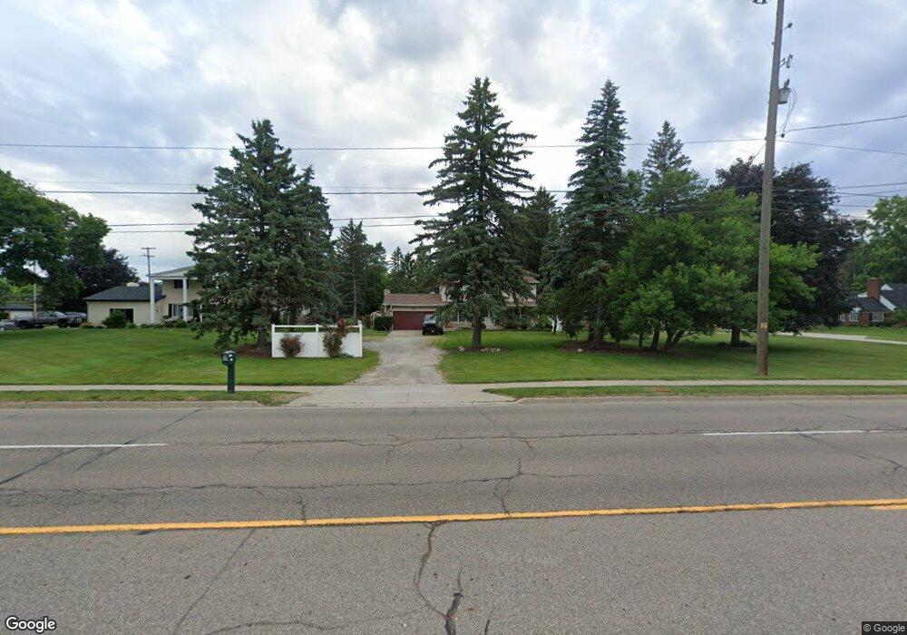 8217 Davison Rd, Davison, MI 48423 - photo 1