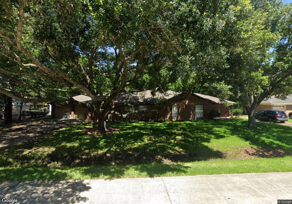 202 Skyview Terrace unit B, Friendswood, TX 77546 - photo 1