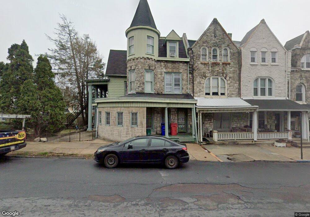 1366 Mineral Spring Rd, Reading, PA 19602 - photo 1