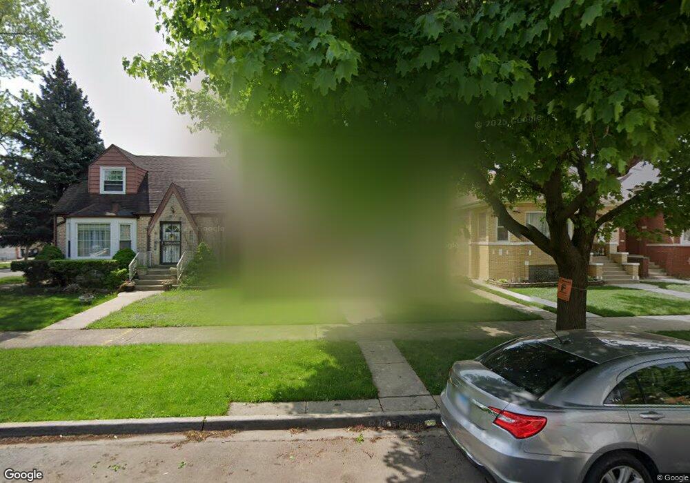 5305 W Oakdale Ave, Chicago, IL 60641 - photo 1