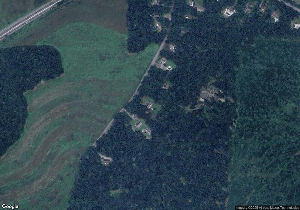 308 Laurel Ln, New Ringgold, PA 17960 - photo 1