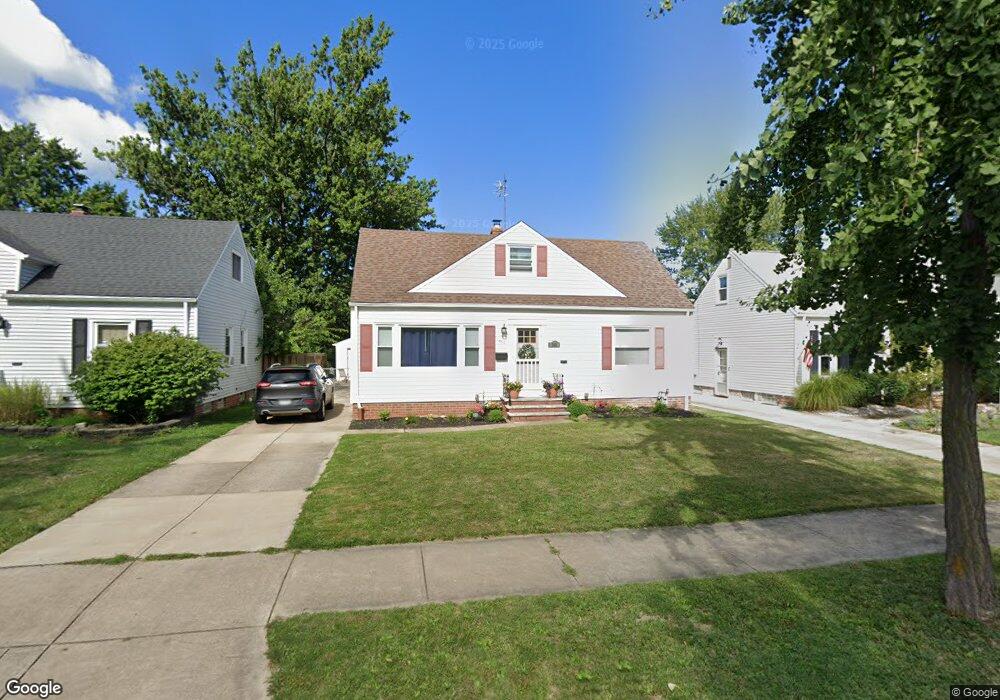 362 High Tee St, Willowick, OH 44095 - photo 1