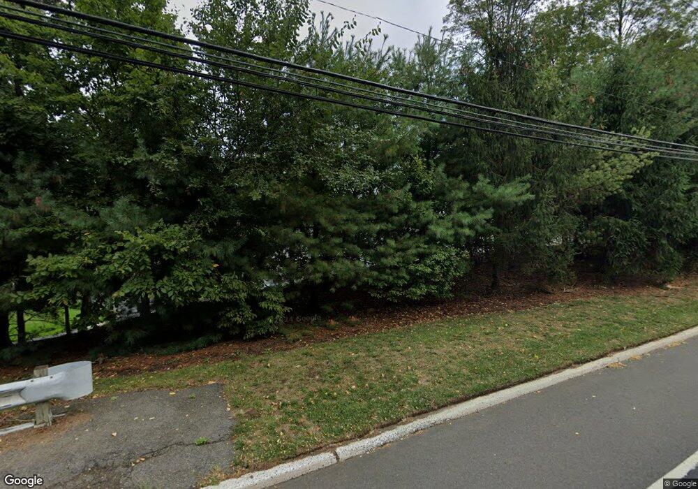 2202 Buckingham Cir unit 100, Middletown, NJ 07748 - photo 1