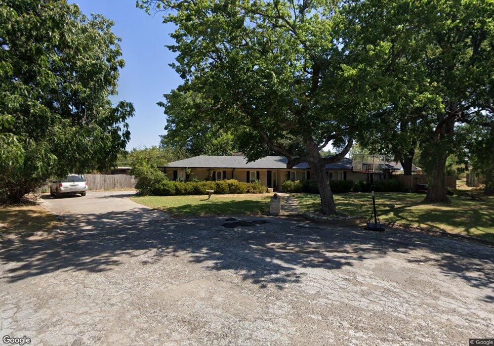 2006 Blue Bird Cir, Bonham, TX 75418 - photo 1