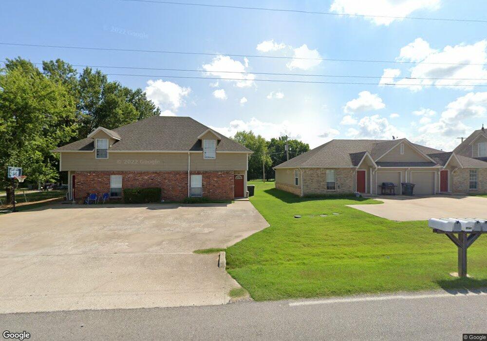 1817 S Osage St, Skiatook, OK 74070 - photo 1