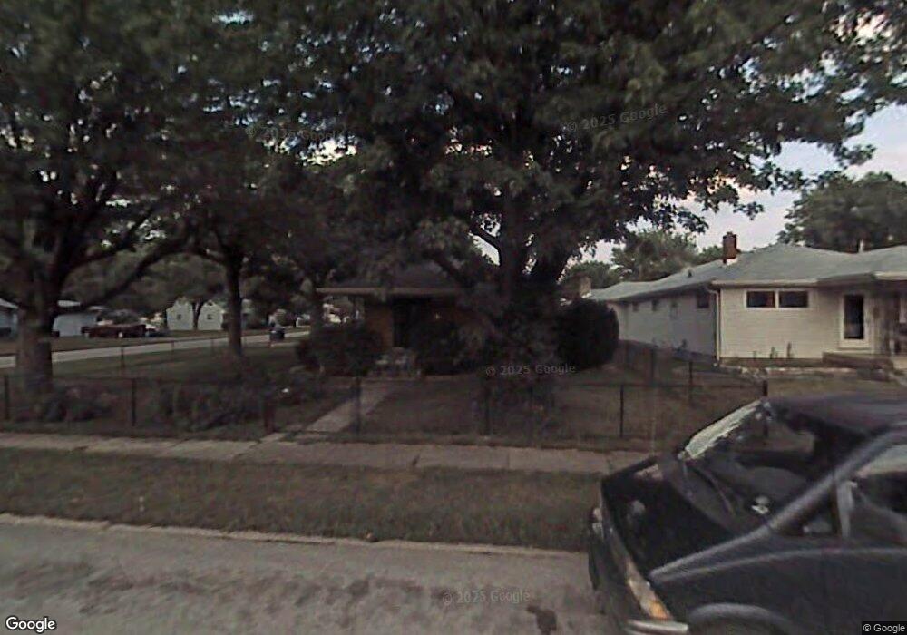 447 N 19th Ave, Beech Grove, IN 46107 - photo 1