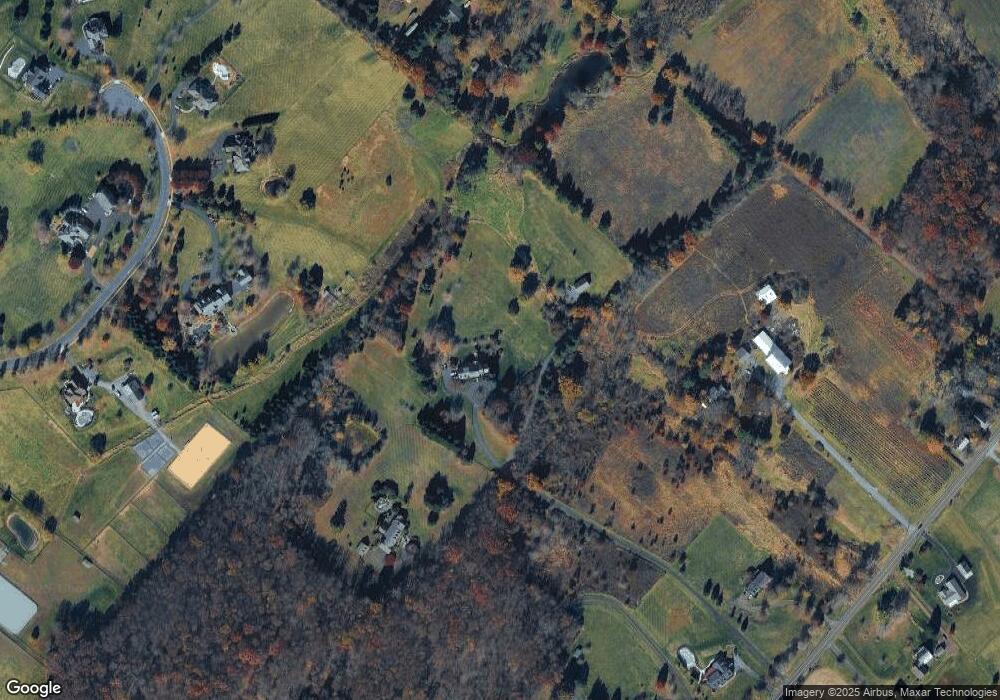 3018 Bedminster Rd, Perkasie, PA 18944 - photo 1