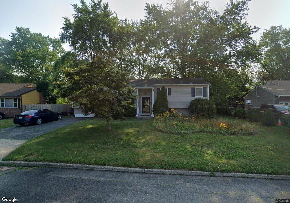 3117 Falcon Ave, Medford, NY 11763 - photo 1