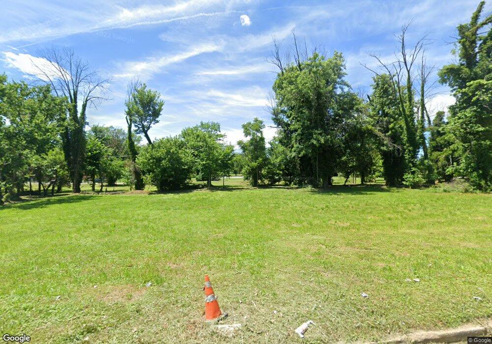 3308 Dupont Ave, Baltimore, MD 21215 - photo 1