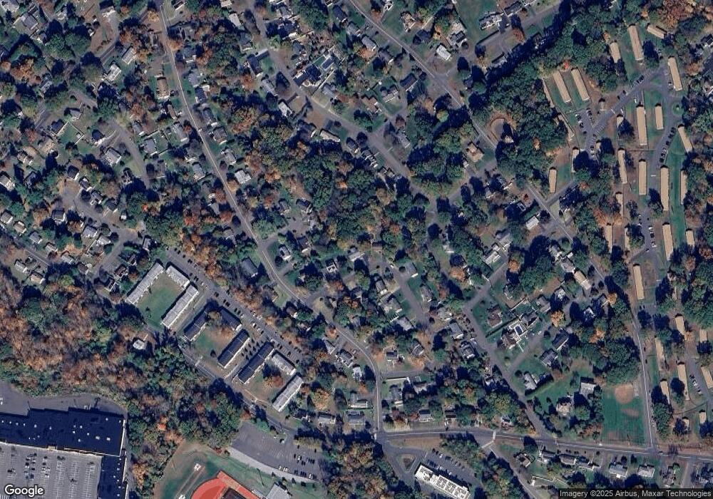 77 Joseph Rd, Naugatuck, CT 06770 - photo 1