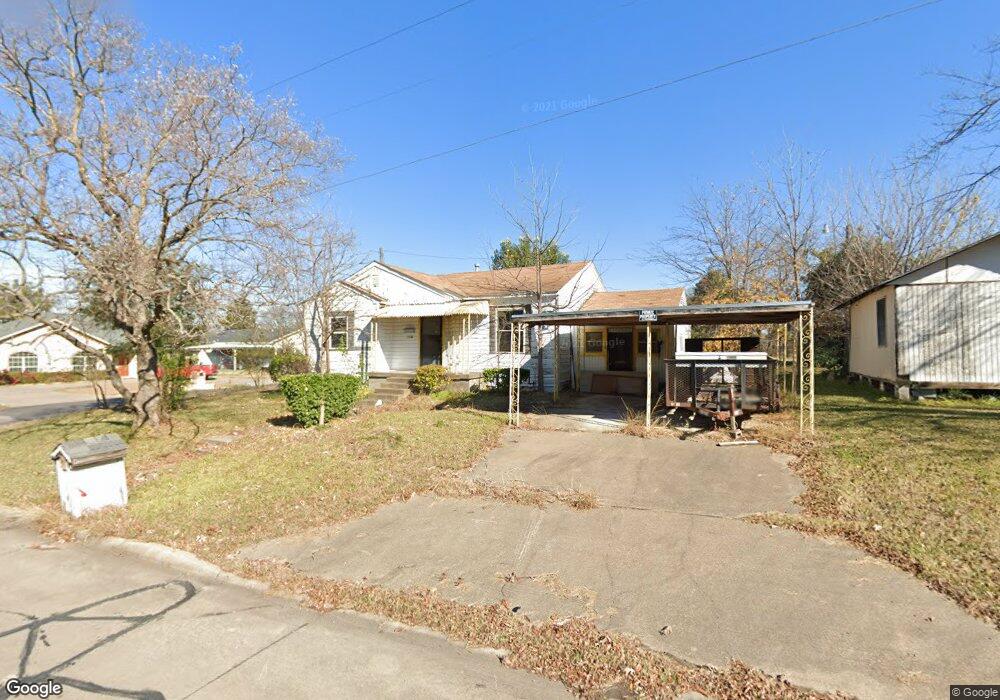 708 Daffan Ave, Ennis, TX 75119 - photo 1