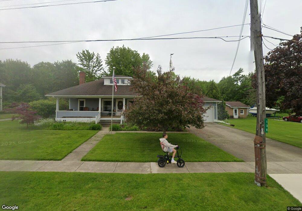 138 W Walnut St, Jefferson, OH 44047 - photo 1