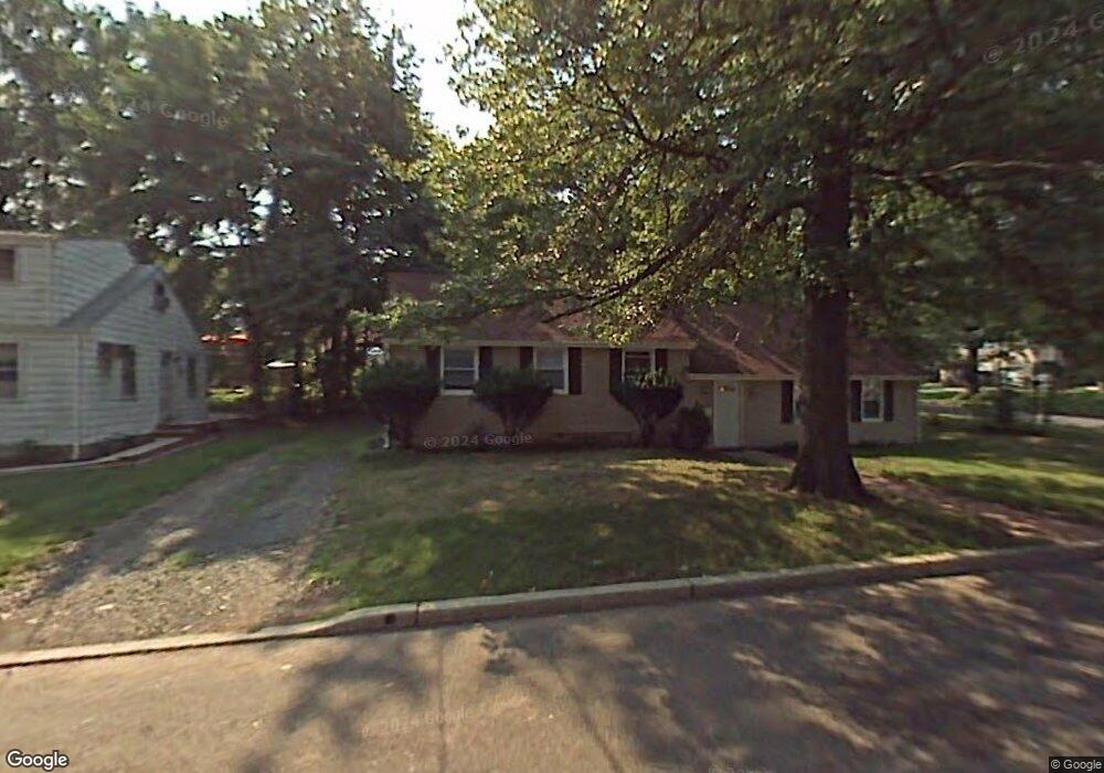 195 E Cliff Rd, Colonia, NJ 07067 - photo 1