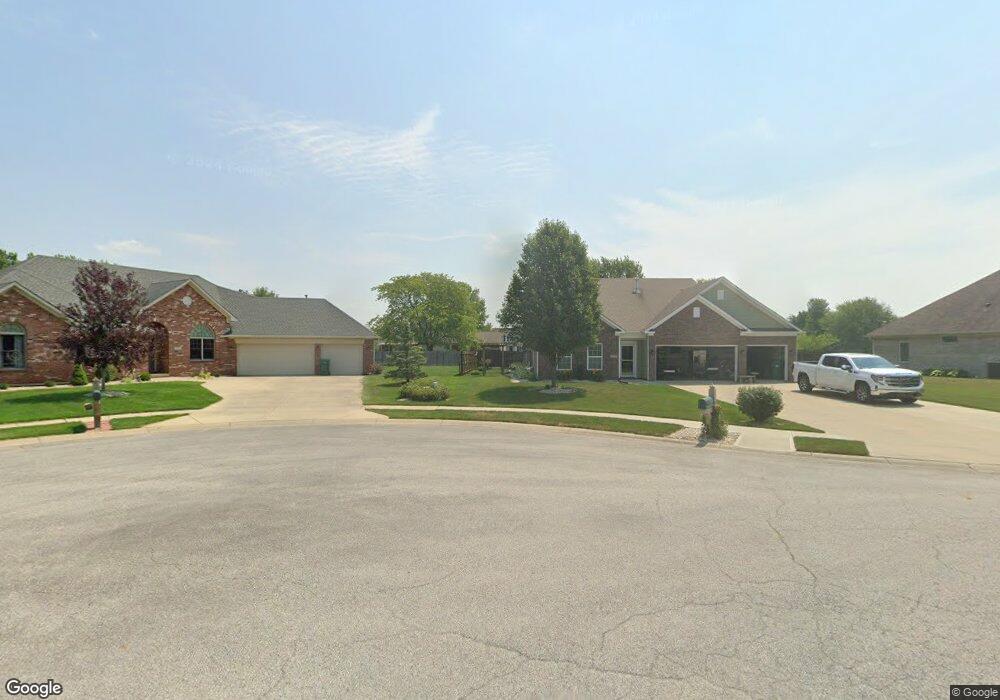 77 Saunders Field Dr, Avon, IN 46123 - photo 1