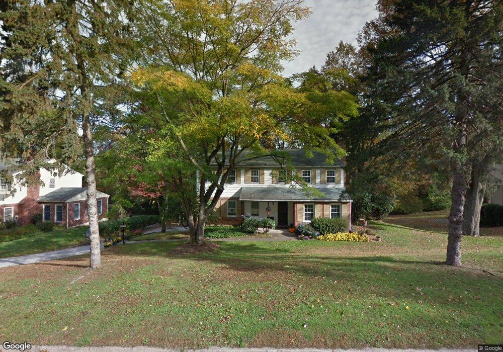 291 Meadowbrook Ln, Broomall, PA 19008 - photo 1