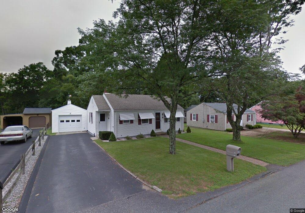 8 Howard Dr, Willimantic, CT 06226 - photo 1