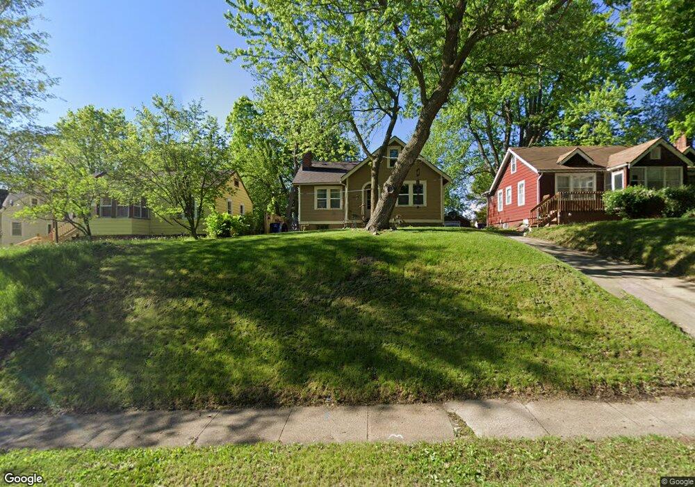 5620 University Ave, Des Moines, IA 50311 - photo 1