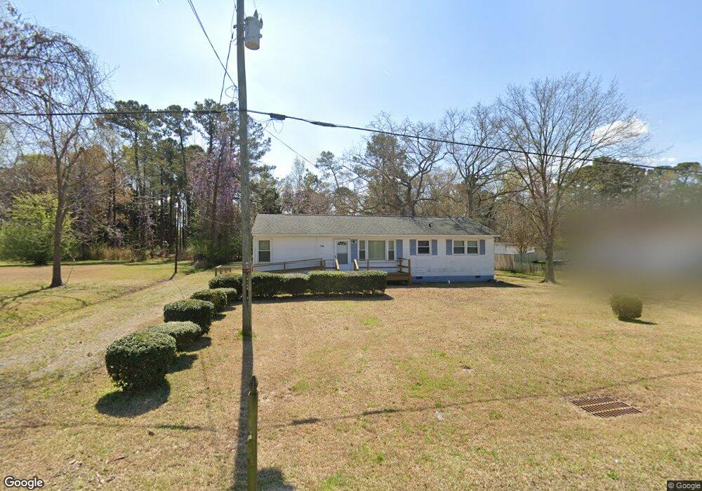 714 Country Club Rd, Jacksonville, NC 28546 - photo 1