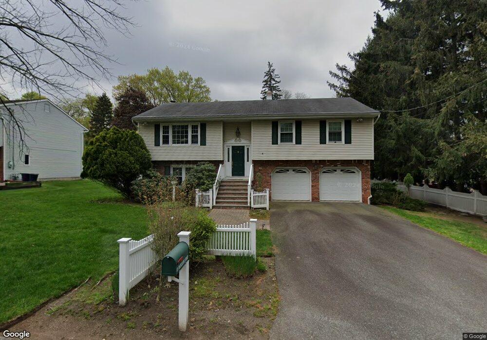 11 Ratcliffe Rd, Wayne, NJ 07470 - photo 1