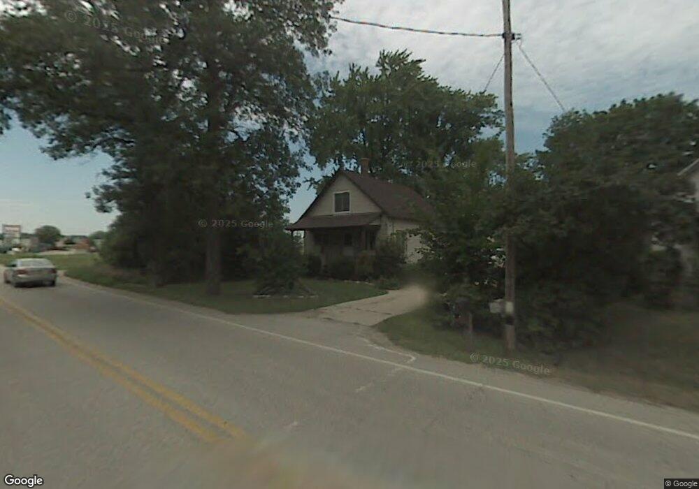 N48W13386 Hampton Ave, Menomonee Falls, WI 53051 - photo 1