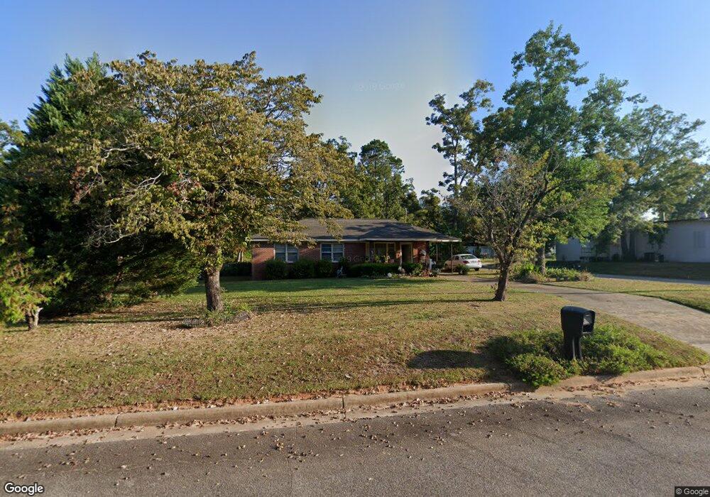 1813 W Highland Ave, Albany, GA 31707 - photo 1