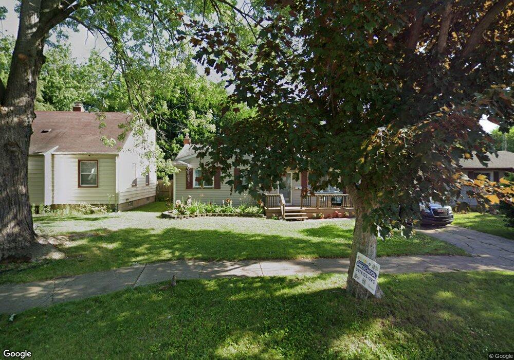 719 Lochhead Ave, Flint, MI 48507 - photo 1