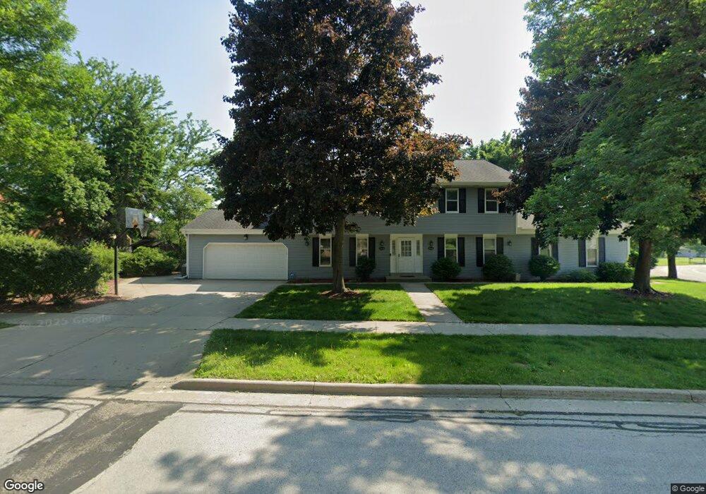 1824 Wolf Rd, Waukesha, WI 53186 - photo 1