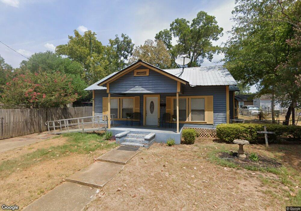 721 Bois d Arc St, Nacogdoches, TX 75961 - photo 1