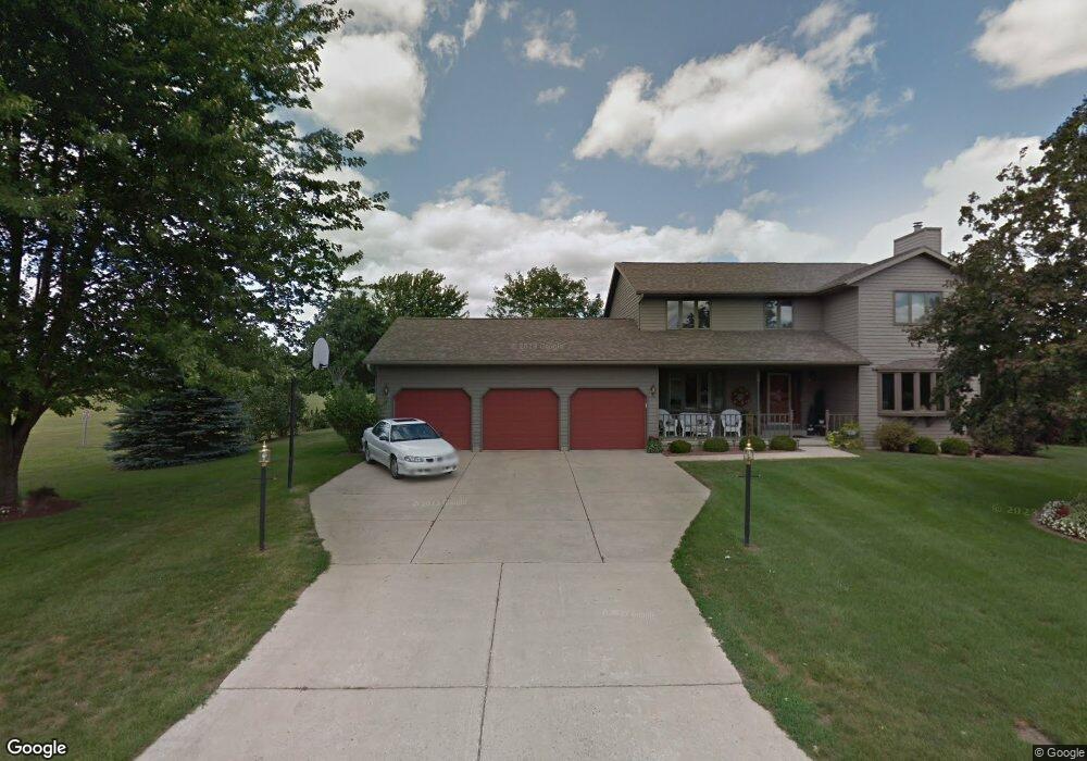 7112 Karl Ave, Belleville, WI 53508 - photo 1