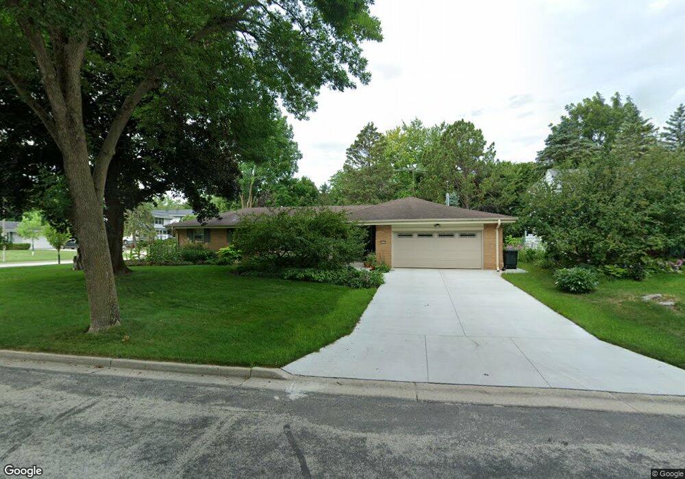 1005 N 122nd St, Milwaukee, WI 53226 - photo 1