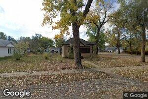 290 N 12th Ave, Forsyth, MT 59327