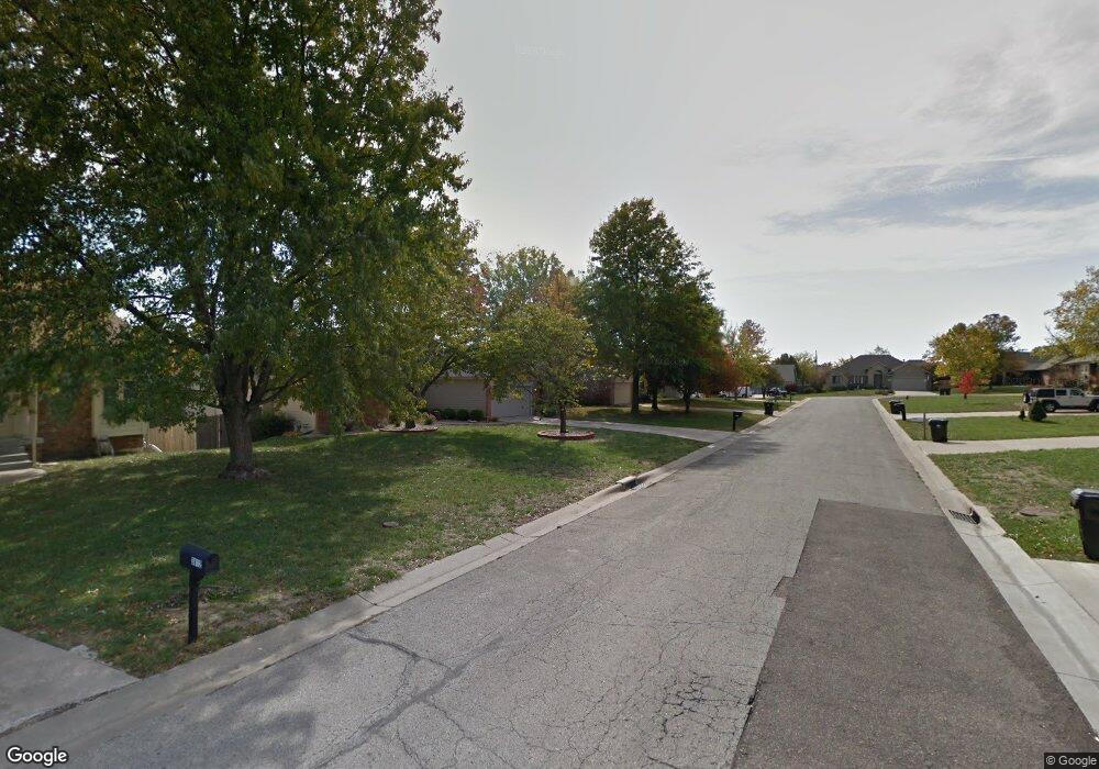 3824 SW Arvonia Place, Topeka, KS 66610 - photo 1