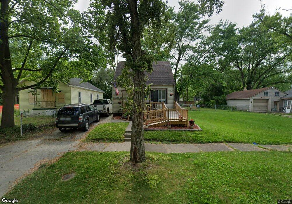 2217 Torrance Ave, Flint, MI 48506 - photo 1
