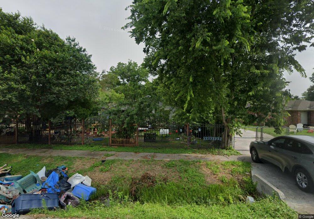 5117 Denmark St, Houston, TX 77016 - photo 1