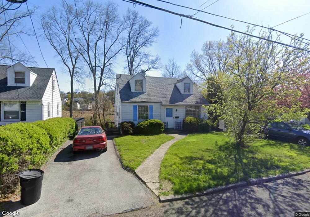 44 Hearthstone Rd, Yonkers, NY 10710 - photo 1