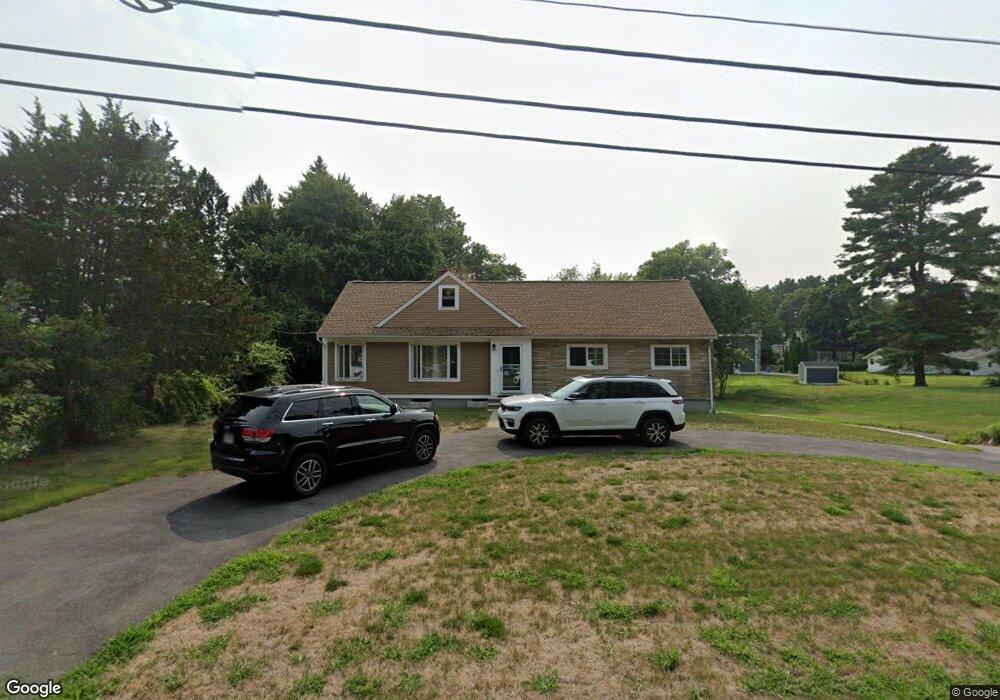 318 Concord St, Holliston, MA 01746 - photo 1