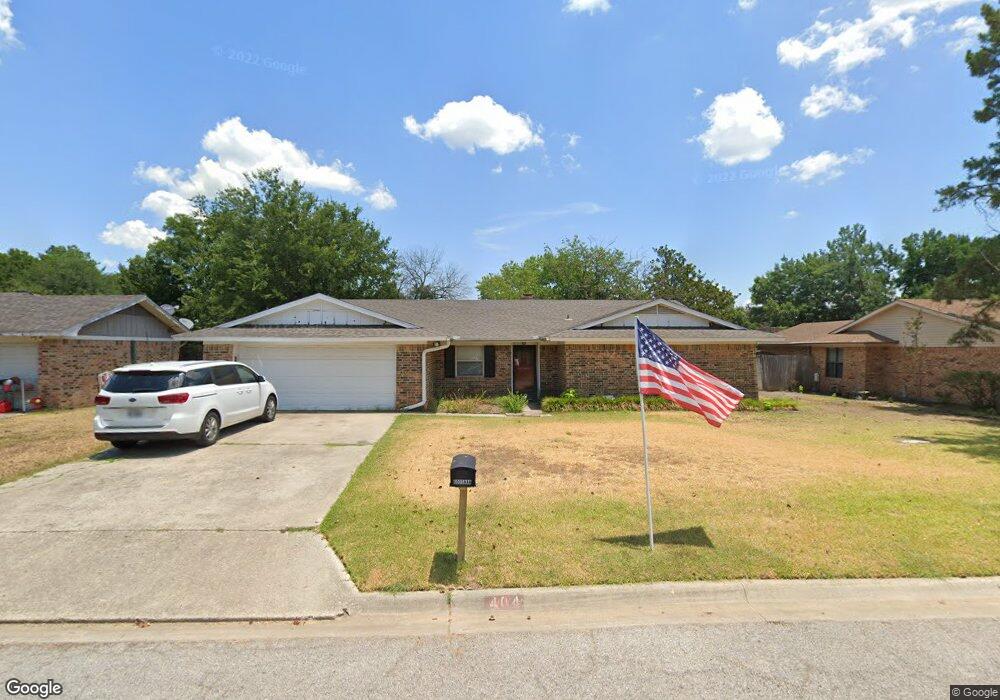 404 Ashland Dr, Gainesville, TX 76240 - photo 1