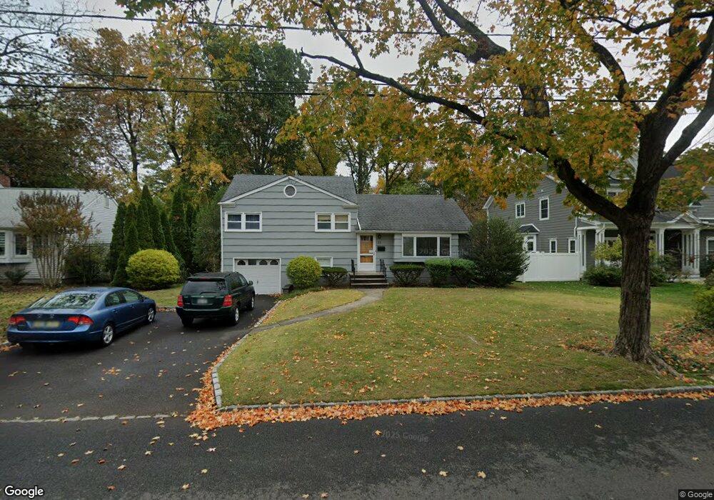 23 S Wickom Dr, Westfield, NJ 07090 - photo 1