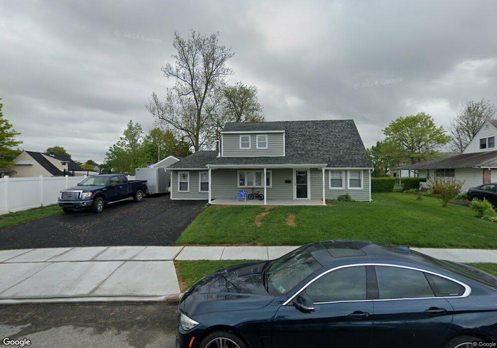 72 Canoebirch Rd, Levittown, PA 19057 - photo 1