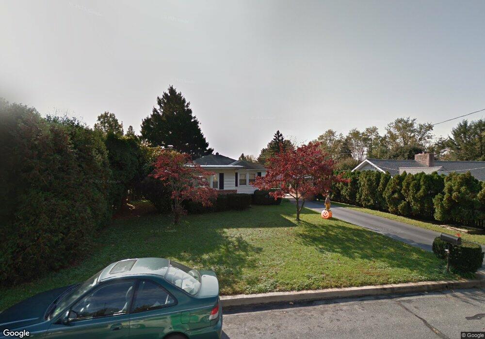 820 Elm St, Laureldale, PA 19605 - photo 1