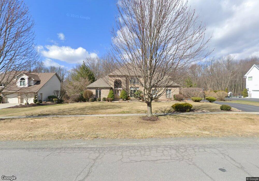 405 Autumn Dr, Moscow, PA 18444 - photo 1