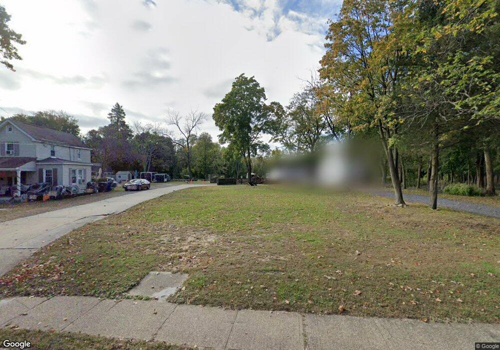 308 Roosevelt Ave, Oakhurst, NJ 07755 - photo 1