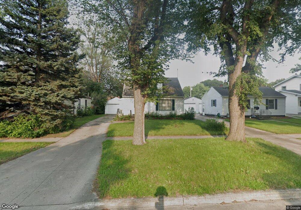 1610 10th St N, Fargo, ND 58102 - photo 1