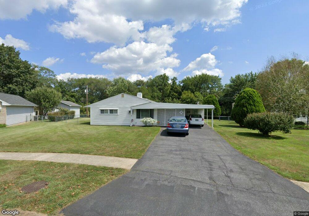 13 Chaucer Dr, Newark, DE 19713 - photo 1