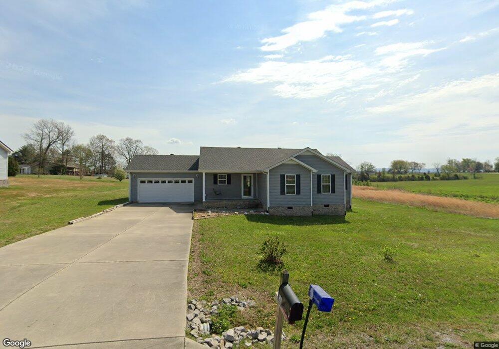 126 Oak Tree Dr, McMinnville, TN 37110 - photo 1